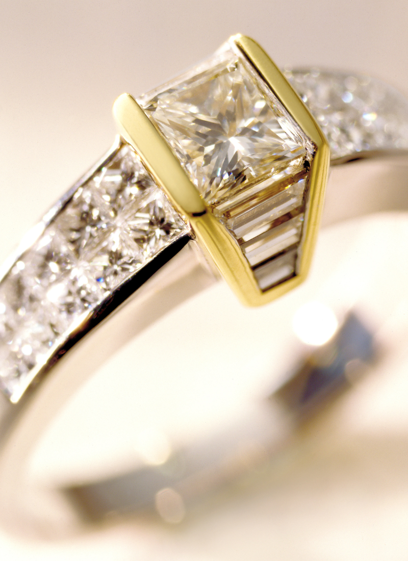 J&J Antiques and Collectable - Square Cut Diamond ring
